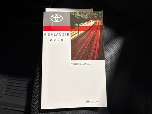 Used 2020 Toyota Highlander Platinum image 36