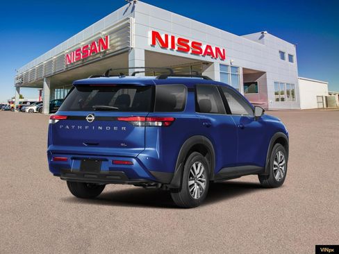 New 2026 Nissan Pathfinder SL w/ SL Premium Package image 2