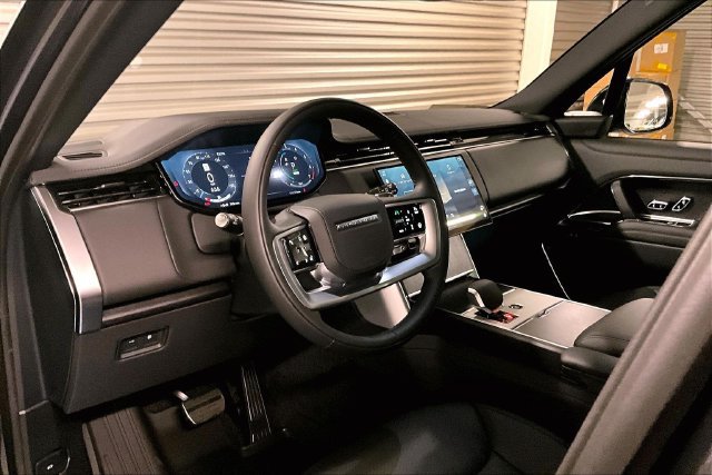 New 2026 Land Rover Range Rover SE AWD/4WD image 7