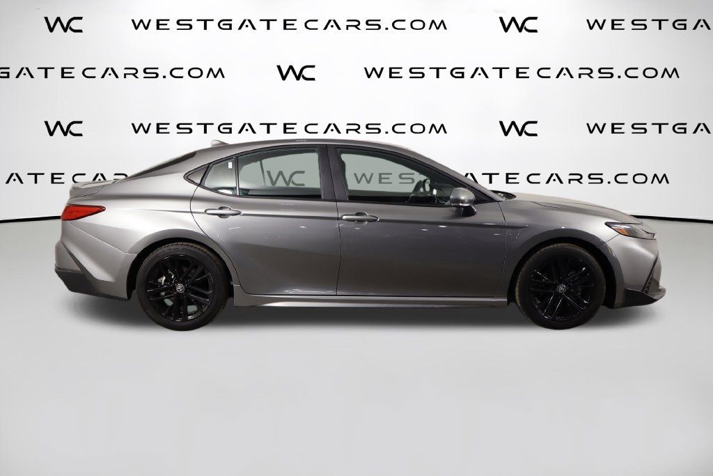 Used 2026 Toyota Camry SE w/ Convenience Package FWD image 47