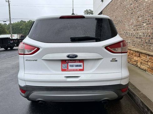 Used 2016 Ford Escape SE AWD/4WD image 4
