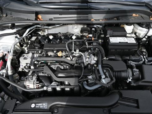 Used 2024 Toyota Corolla SE image 33