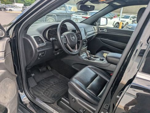 Used 2022 Jeep Grand Cherokee Limited AWD/4WD image 13