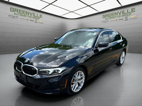 Used 2025 BMW 330i Sedan RWD image 1