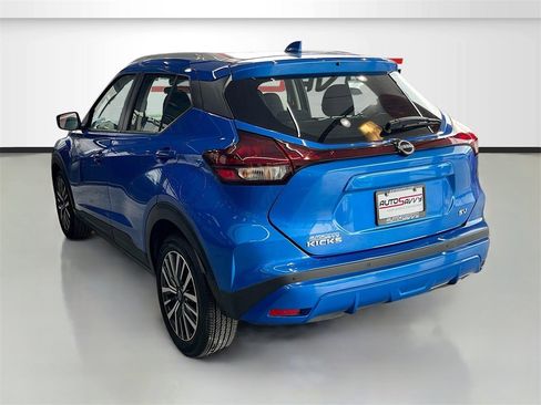 Used 2024 Nissan Kicks SV image 5