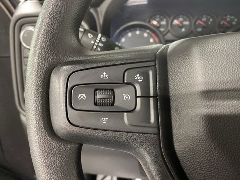 Used 2025 Chevrolet Silverado 2500 W/T w/ WT Convenience Package image 18