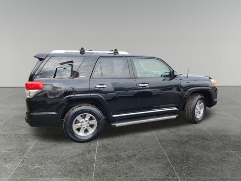 Used 2010 Toyota 4Runner Limited image 8