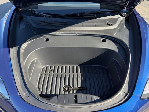 Used 2023 Tesla Model 3 Standard Range image 20