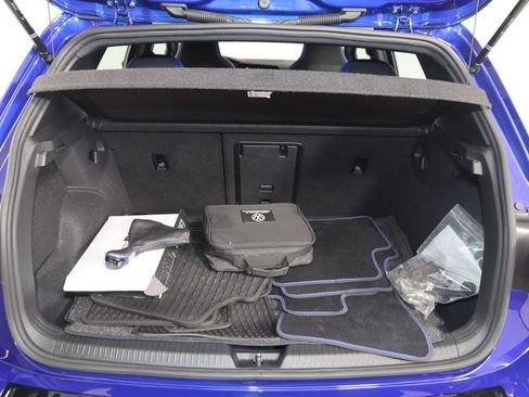 Used 2024 Volkswagen Golf R AWD/4WD image 54