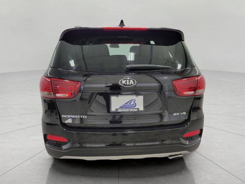 Used 2019 Kia Sorento EX image 28
