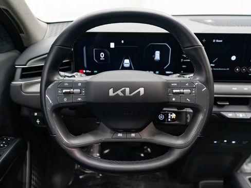 Used 2024 Kia EV9 Wind image 14