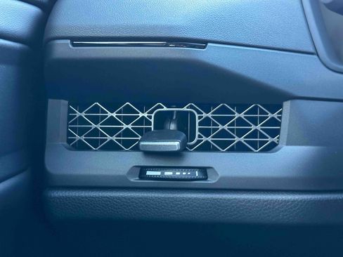 New 2025 Honda Accord SE image 25