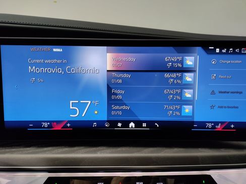 New 2026 BMW 740i w/ Premium Package image 23