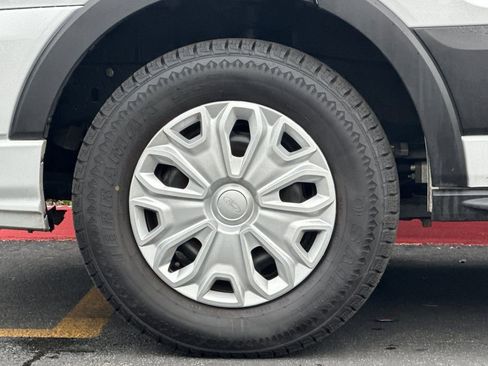 Certified 2023 Ford Transit 350 XLT image 28