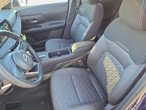 New 2026 Nissan Kicks SV w/ Charging Package image 14