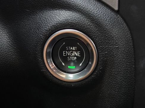Used 2020 GMC Sierra 1500 SLE w/ SLE Value Package RWD image 24