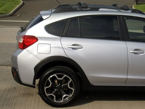 Used 2014 Subaru Crosstrek 2.0i Premium AWD/4WD image 11