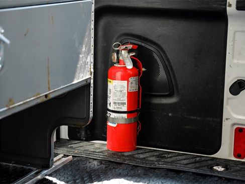 Used 2018 Ford Transit 150 130 Low Roof image 34