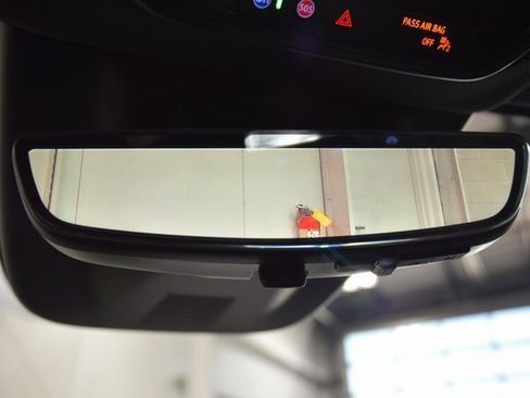 New 2025 Chevrolet Equinox EV RS w/ Convenience Package II image 48