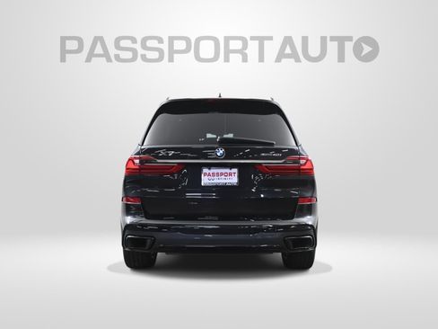Used 2022 BMW X7 xDrive40i w/ M Sport Package image 7