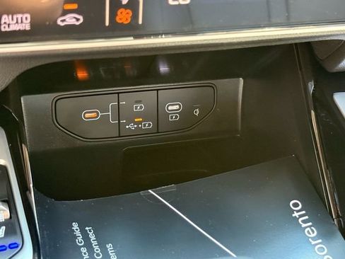 New 2026 Kia Sorento SX image 18