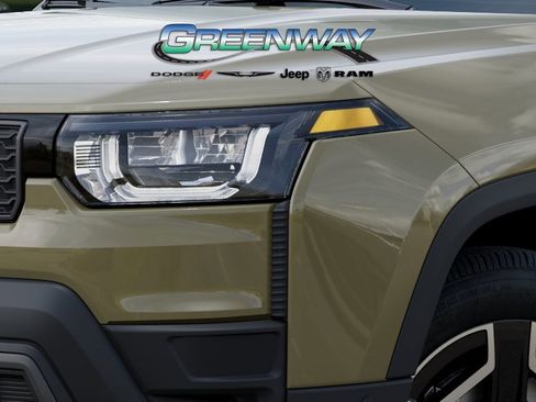 New 2026 Jeep Cherokee Laredo AWD/4WD image 10