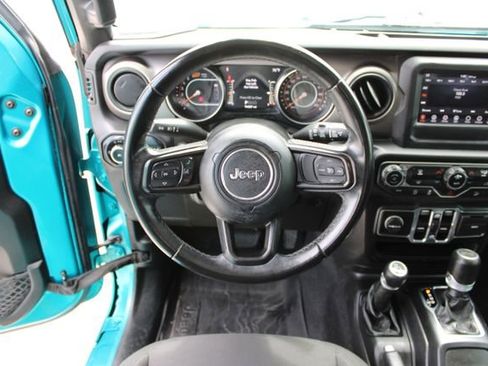 Used 2020 Jeep Wrangler Unlimited Sport S AWD/4WD image 16
