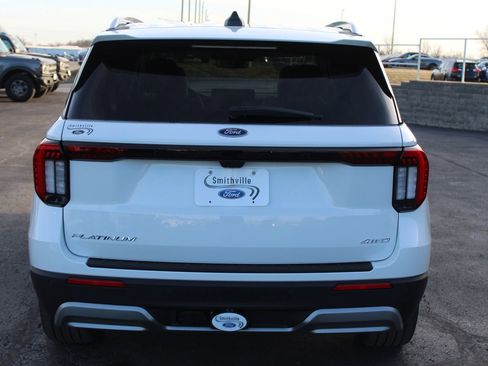 New 2026 Ford Explorer Platinum image 6