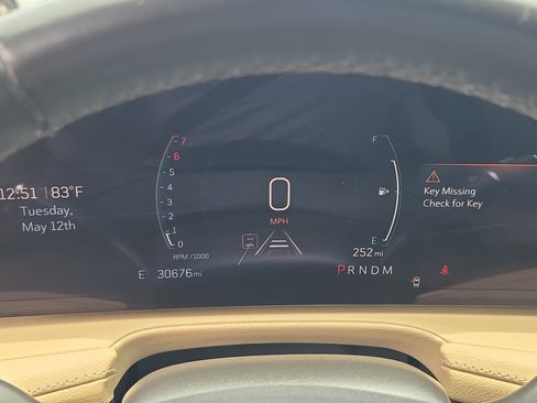 Used 2025 Cadillac XT4 Premium Luxury FWD image 26