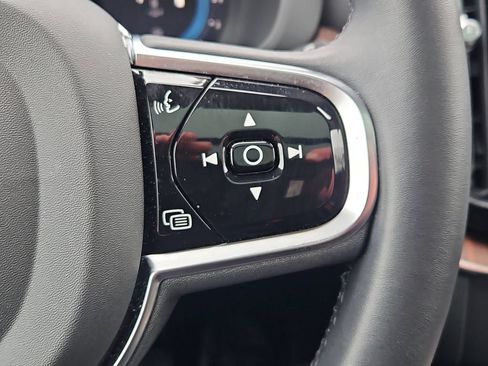 Used 2023 Volvo XC60 B5 Plus w/ Climate Package AWD/4WD image 28