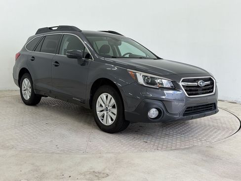 Used 2018 Subaru Outback 2.5i Premium AWD/4WD image 7