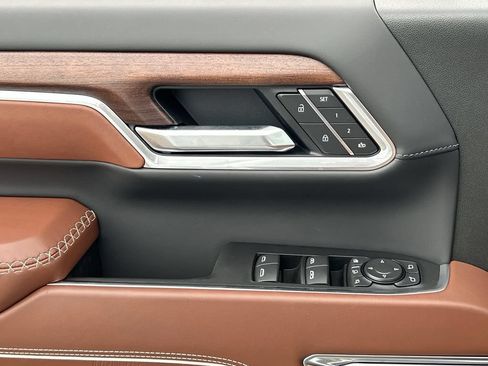 New 2026 GMC Sierra 3500 Denali Ultimate AWD/4WD image 24