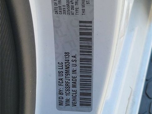 Used 2021 RAM 1500 Laramie w/ Sport Appearance Package image 33