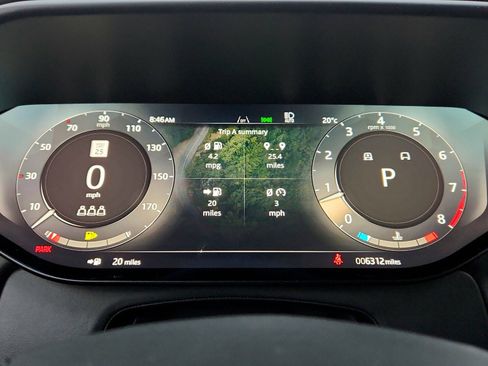 Used 2025 Land Rover Range Rover Sport Dynamic SE image 12