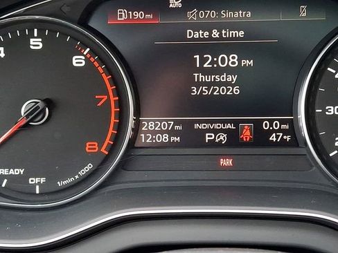 Used 2023 Audi Q5 2.0T Premium w/ Convenience Package image 20