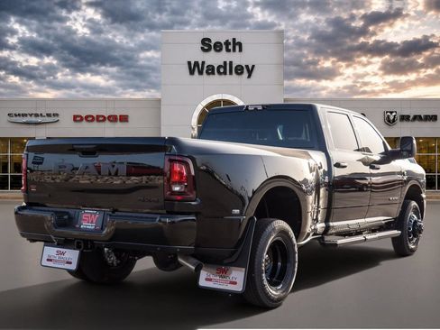 New 2026 RAM 3500 Big Horn AWD/4WD image 71