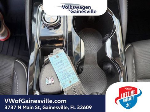 Used 2025 Buick Envision Avenir image 27