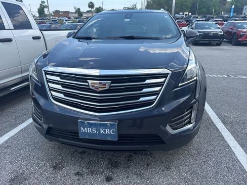 Used 2018 Cadillac XT5 Luxury w/ Driver Awareness Package image 2