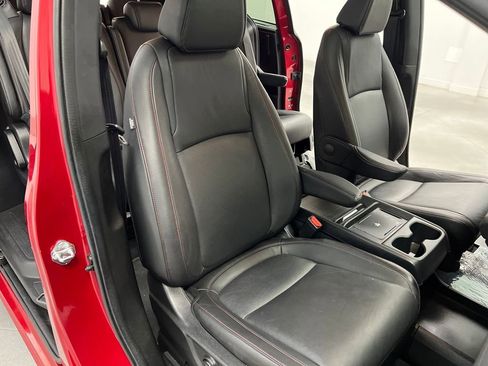 Used 2025 Honda Odyssey Sport-L image 25
