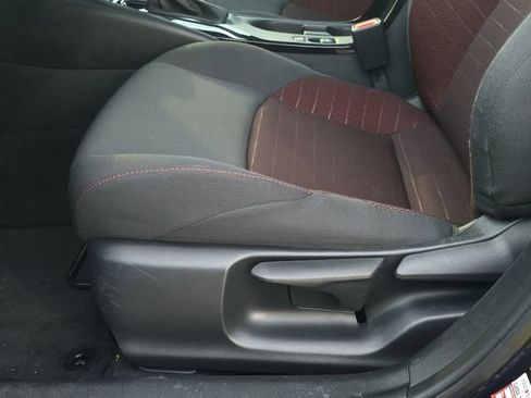 Certified 2024 Toyota Corolla SE image 28