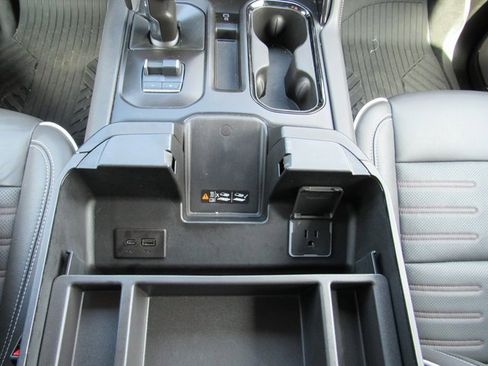 Certified 2024 GMC Sierra 1500 AT4X w/ AT4X AEV Edition image 23