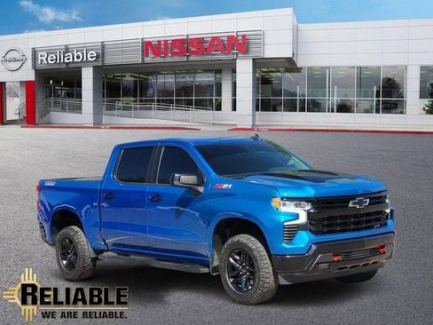 Used 2022 Chevrolet Silverado 1500 LT Trail Boss w/ Protection Package AWD/4WD image 1