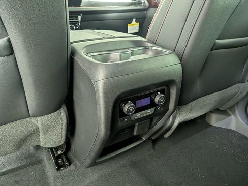 New 2026 Chevrolet Traverse RS AWD/4WD image 35