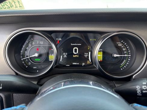 Used 2023 Jeep Wrangler Unlimited Rubicon 4xe w/ Safety Group AWD/4WD image 10