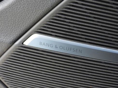 Used 2021 Audi Q8 Prestige image 96