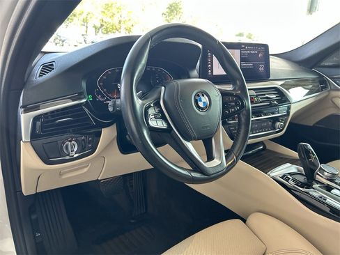 Used 2021 BMW 540i 540i w/ Premium Package image 14