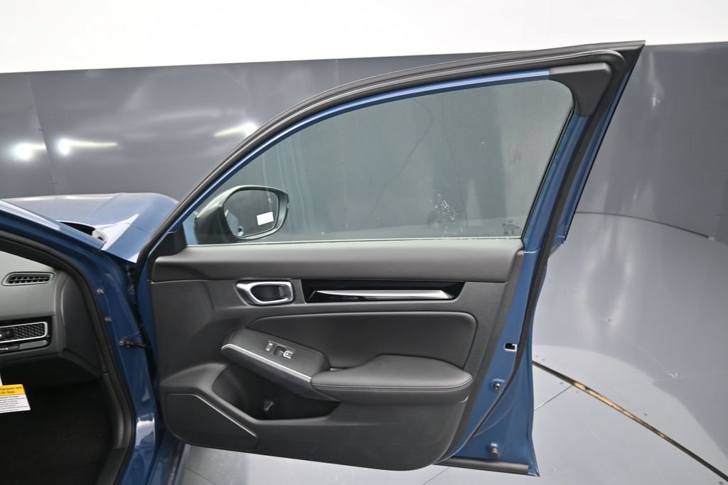 Used 2026 Honda Civic Sport Touring image 11