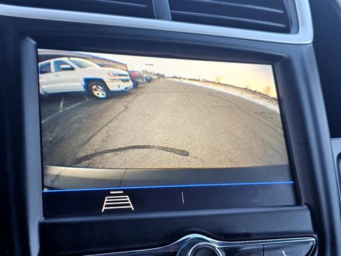 Used 2020 Chevrolet Sonic LT image 17