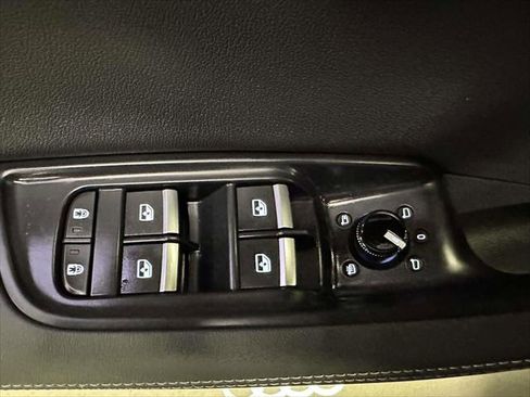 Used 2025 Audi Q8 Premium Plus w/ Premium Plus Package image 17