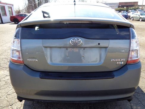 Used 2004 Toyota Prius image 6
